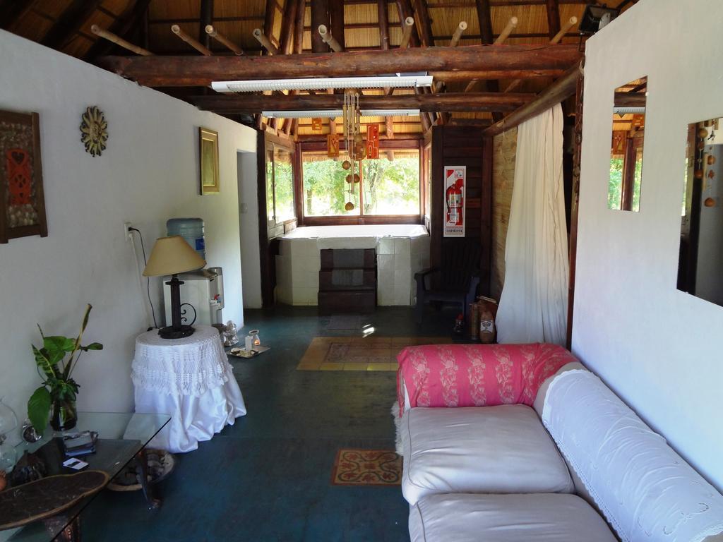 Las Curiosas Hotel Avia Terai Buitenkant foto